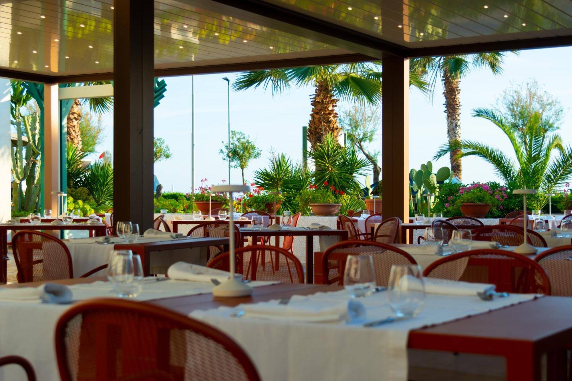 Hotel Garden Praia a Mare Buitenkant foto